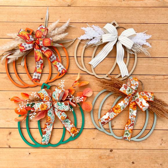 MINI Pumpkin Hangers (made to order) -Please select color from drop down menu.