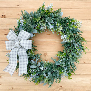 Frosted Boxwood Winter Wreath w. plaid bow (Made to Order)