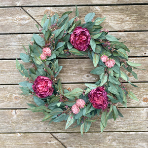 Greenery wreath w. Magenta peonies (Made to Order)